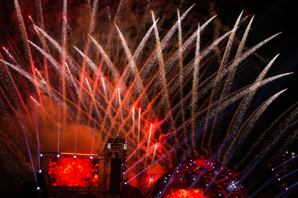 Fuegos artificiales en celebración